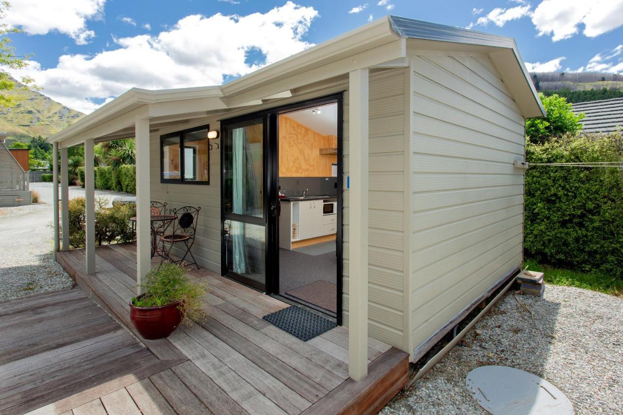 Queenstown Top 10 Holiday Park Экстерьер фото