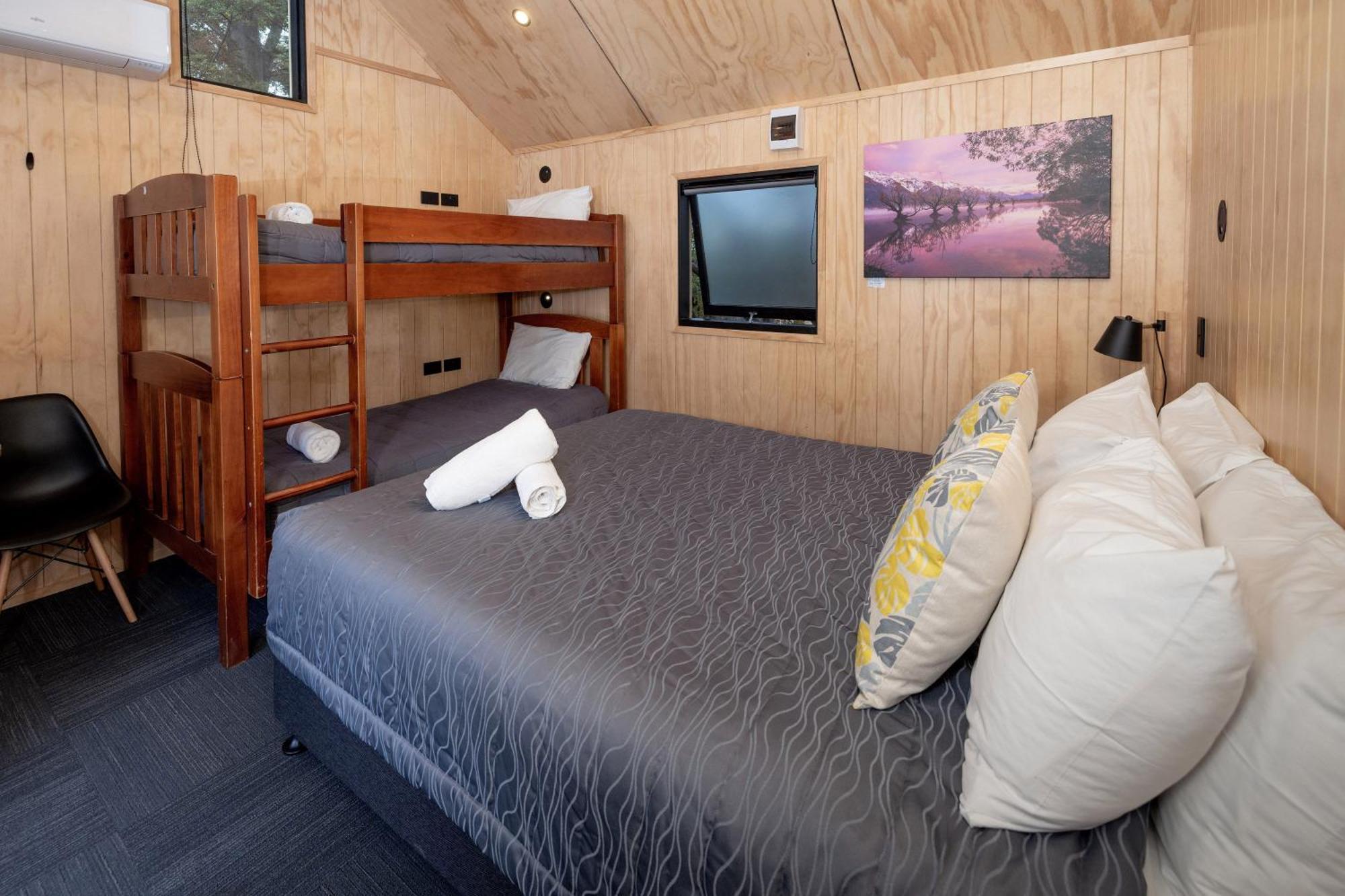 Queenstown Top 10 Holiday Park Экстерьер фото